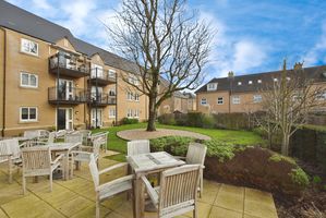 Photo 7- click for photo gallery